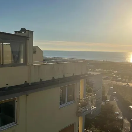 Attico Vista Mare-monti * Βιαρέτζιο